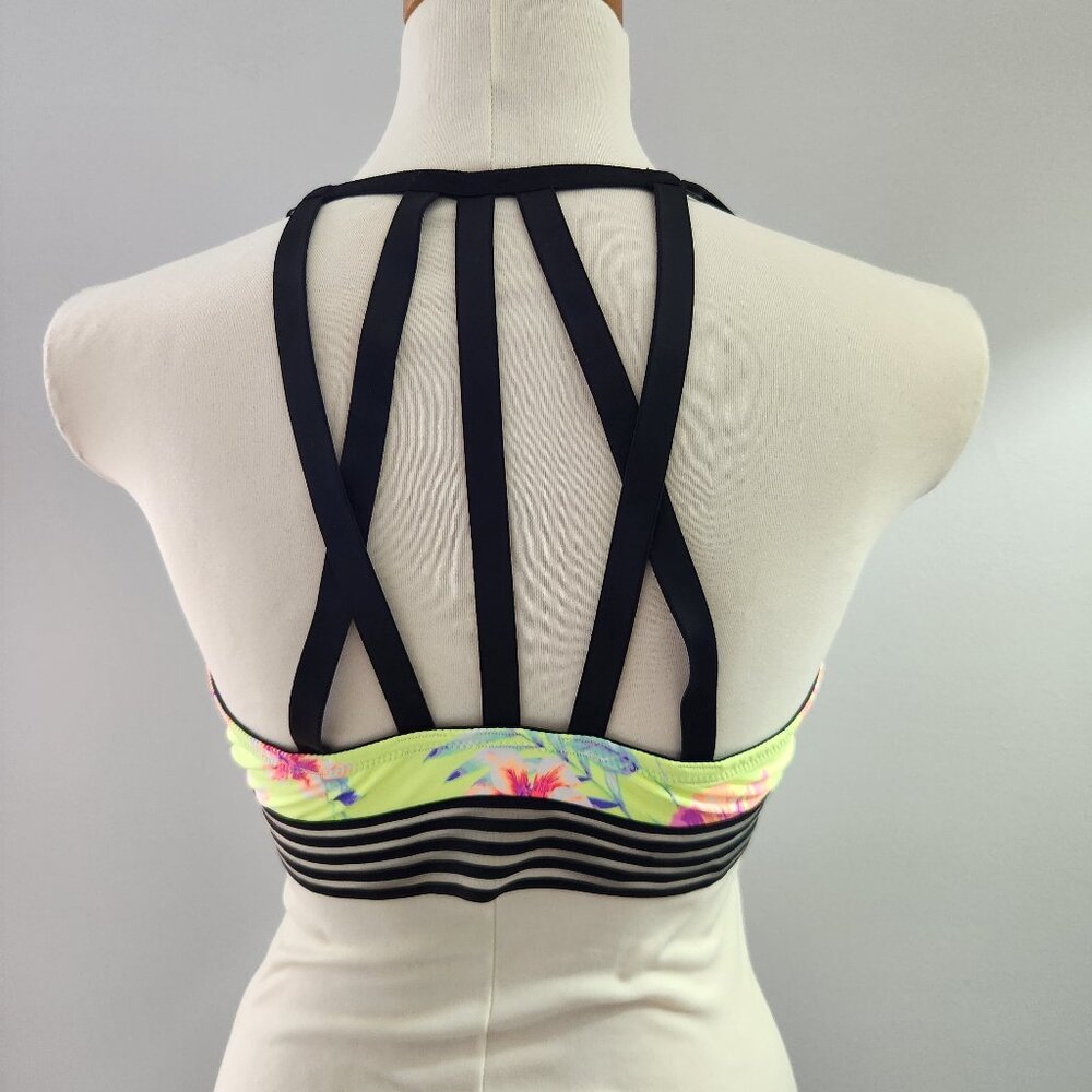 Victoria's Secret Pink strappy back front close bra  - 34DD
